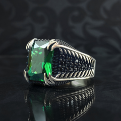 Men Handmade Green Emerald Stone 925 Sterling Silver Ring