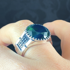 Round Emerald Gemstone 925 Sterling Silver Ring