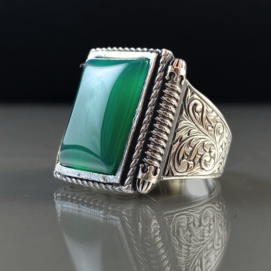 Green Agate Hand Engraved 925 Sterling Silver Men Ring