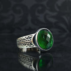 Minimalist Pinky Green Emerald Stone 925 Silver Men Ring