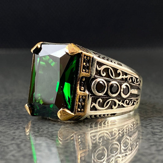 925 Solid Silver Emerald Stone Men Ring