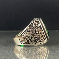 Hand Engraved Emerald Gemstone 925 Solid Silver Ring