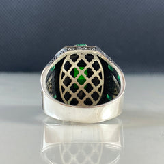 Green Color Emerald Gemstone 925 Silver Men Ring