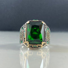 Green Color Emerald Gemstone 925 Silver Men Ring