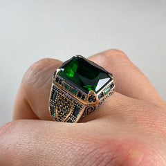 Green Color Emerald Gemstone 925 Silver Men Ring