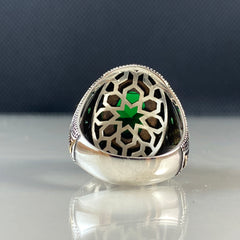 Oval Emerald Green 925 Sterling Silver Men Ring